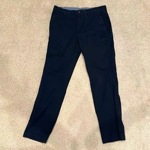 Banana Republic Men’s Navy Blue Aiden Chino